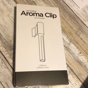 - DoTerra aroma clip diffuser. NEW.